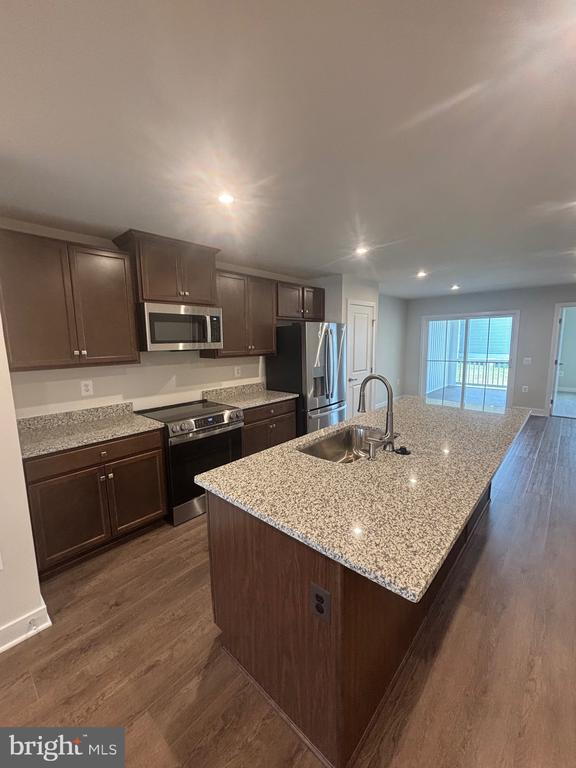 Building Photo - 4347 Southerby Dr