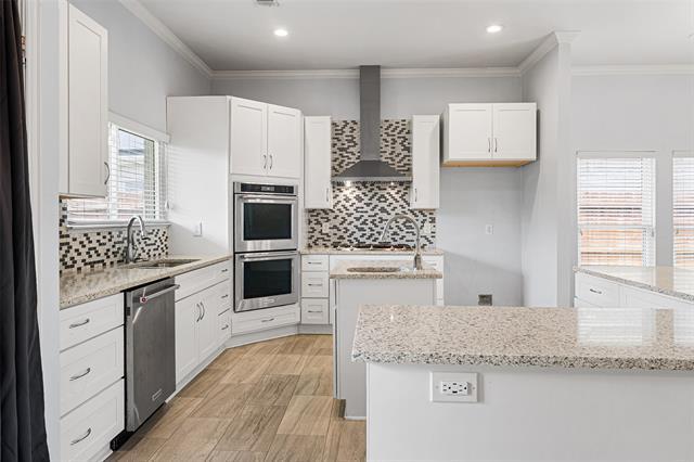 Building Photo - 8406 Willowbrook Dr