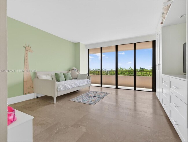 Building Photo - 11113 Biscayne Blvd