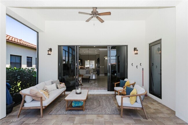 Building Photo - 5265 Messina St