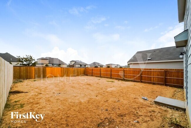 Building Photo - 6459 Cibolo Springs