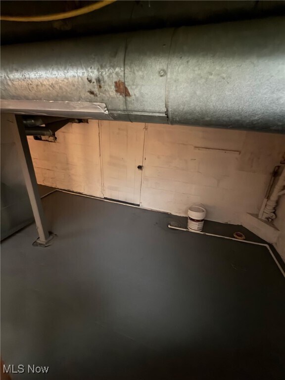 Building Photo - 110 Bell Ave