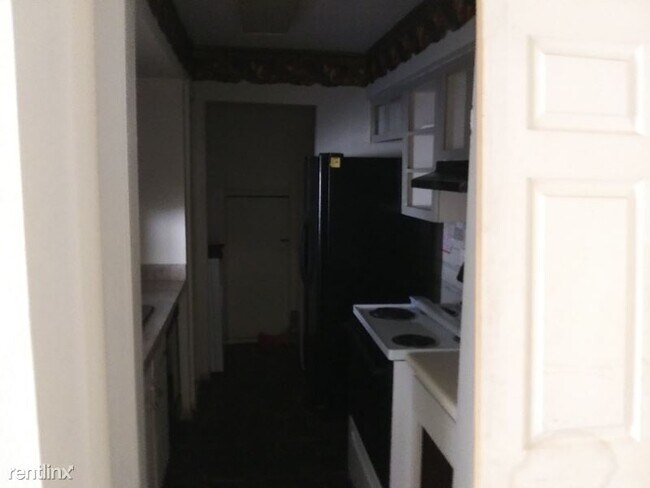 Building Photo - 8901 S Braeswood Blvd