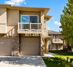 Building Photo - **MOVE-IN SPECIAL: $500 off First Months' Rent**