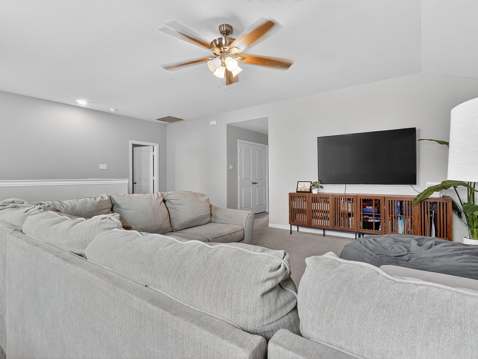 Building Photo - 480 Pebble Brook Ln