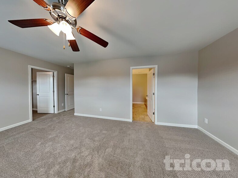 Building Photo - 8755 Longnor St