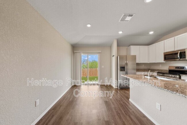 Building Photo - 8718 Broad Wing Dr