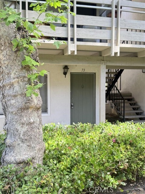 Building Photo - 23732 Hillhurst Dr