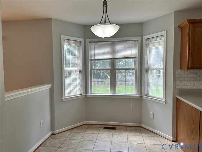 Building Photo - 5509 Jones Mill Dr