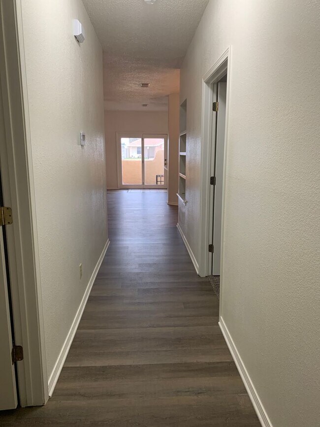 Building Photo - 2305 Newman Clovis NM