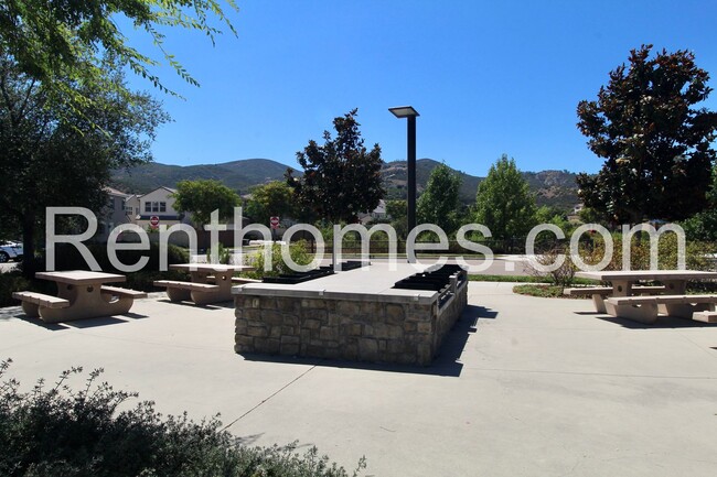 Building Photo - 21743 Deer Grass Dr