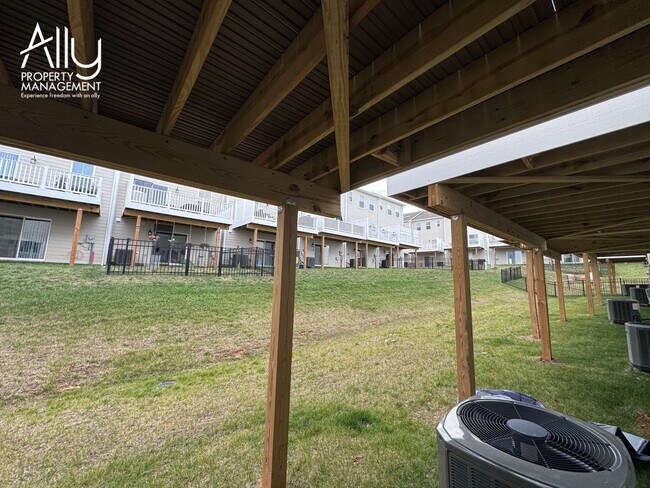 Building Photo - 4959 Lexi Ln