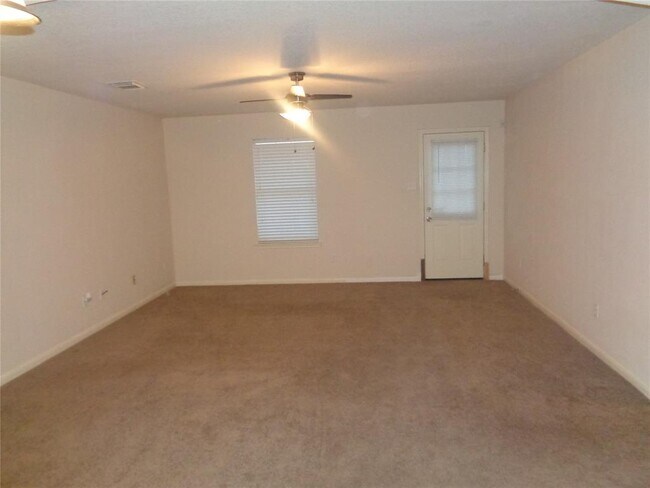 Building Photo - 12319 Chute Forest Ct