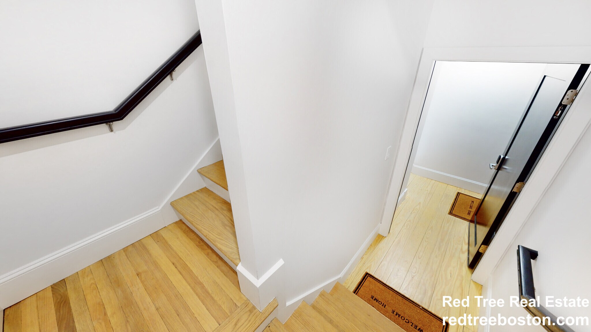 Building Photo - 659 South St