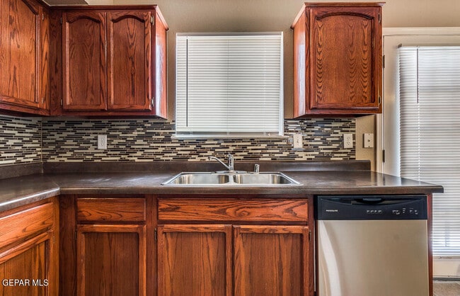 Building Photo - 14236 Gil Reyes Dr