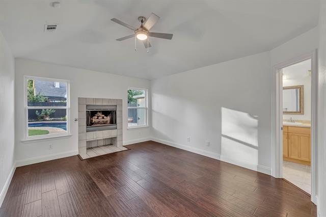 Building Photo - 3354 Summerfield Dr