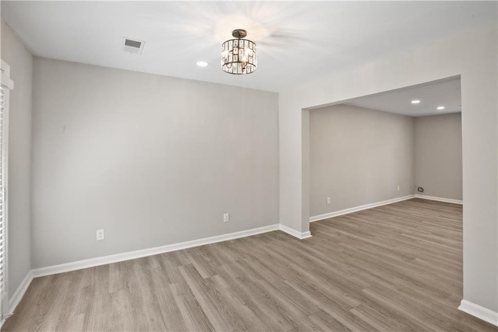 Building Photo - 124 Holcomb Ferry Rd