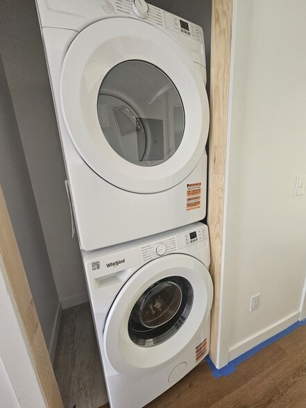 Building Photo - 330 N 985 W