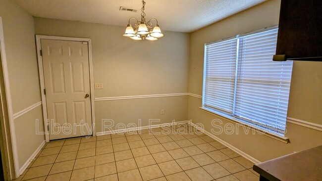 Building Photo - 180 Wayfair Ln
