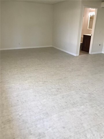 Building Photo - 10325 Elk River Ct