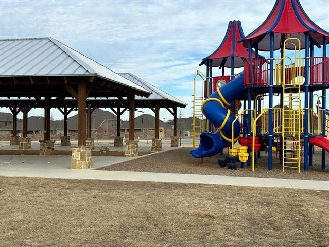 Building Photo - 9824 Trusler Rd