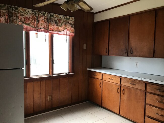 Building Photo - DREAM LOCATION !! LOOKS LIKE PRIVET ROAD !!!