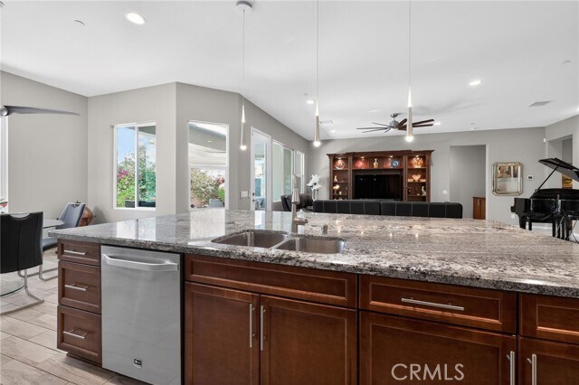 Building Photo - 85556 Molvena Dr