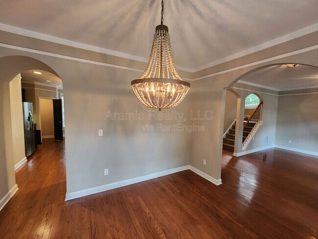 Building Photo - 2681 Oak Village Trail