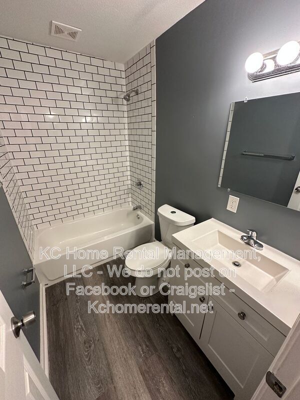 Building Photo - 3118 N 55th St