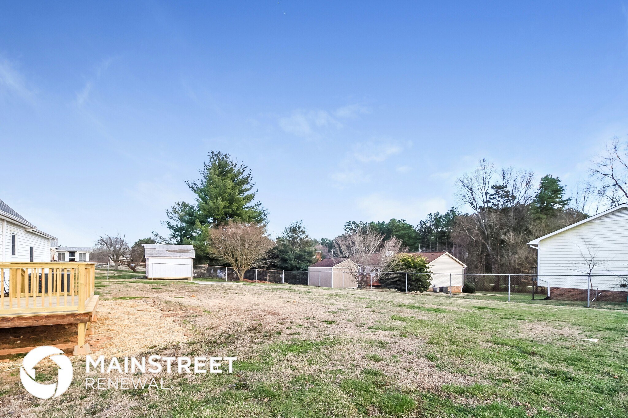 Building Photo - 6100 Radds St