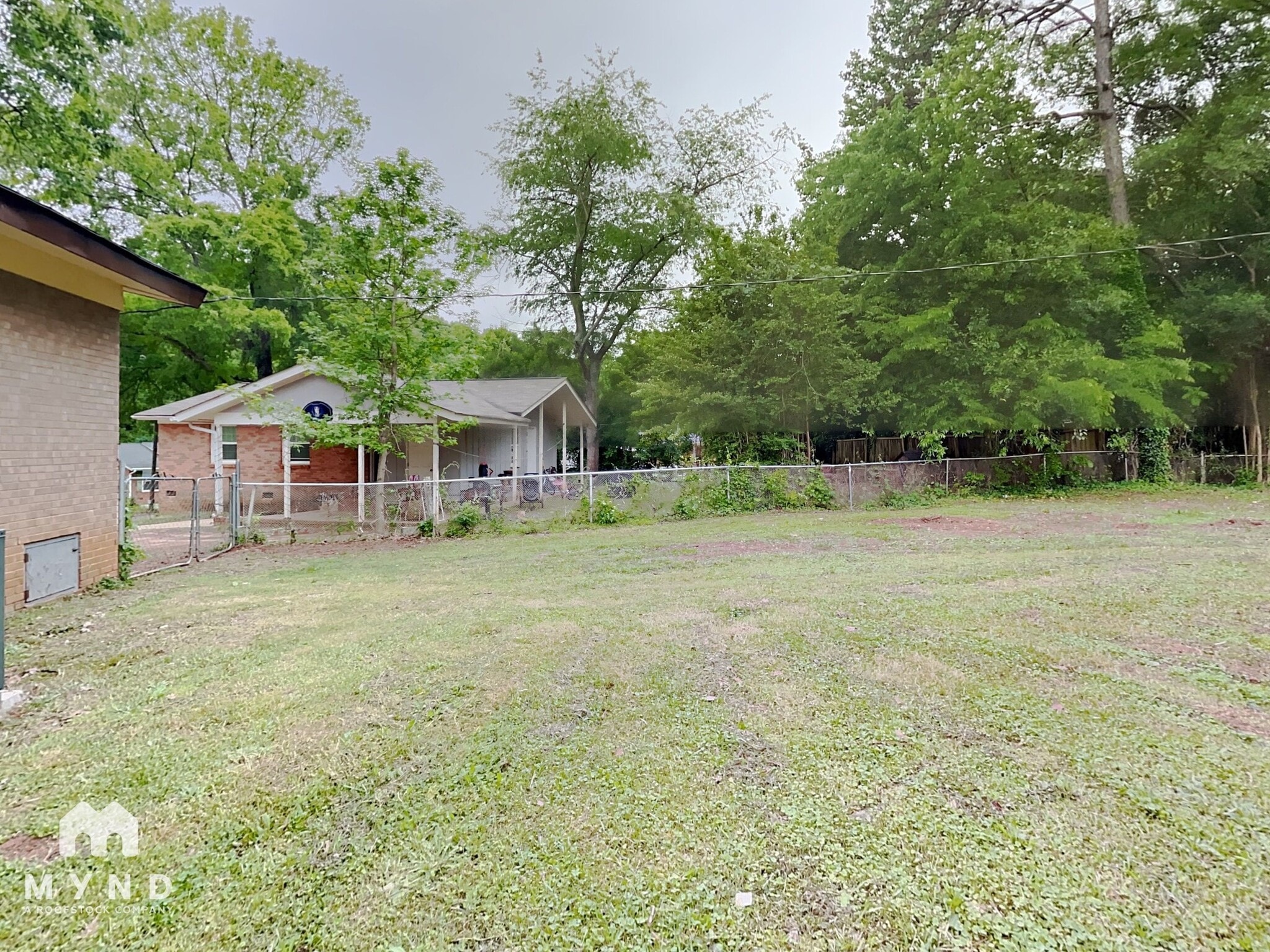 Building Photo - 5442 Southampton Rd
