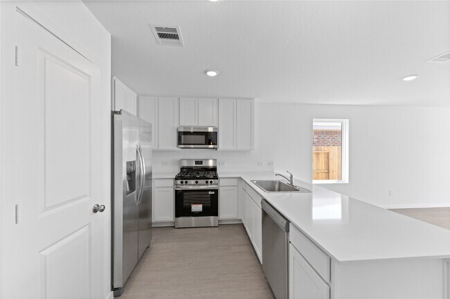 Building Photo - 5119 Red Drum Dr