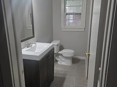 Building Photo - 441 N 39th St