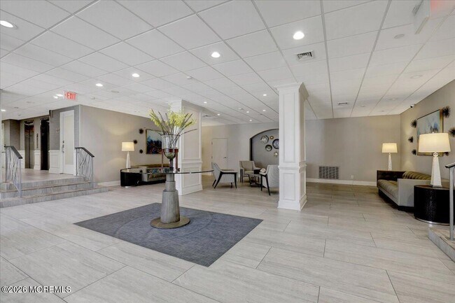 Building Photo - 675 Ocean Ave N