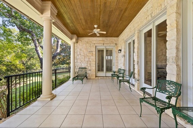 Building Photo - 8848 Chalk Knoll Dr