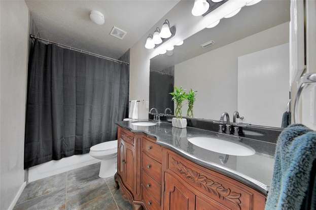 Building Photo - 9934 Goldenglade Dr