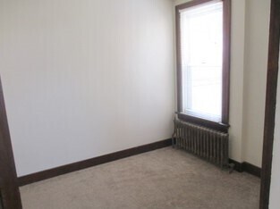 Building Photo - 909 Merchant St