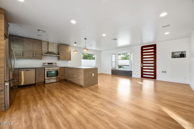 Building Photo - 242 Virginia Ave