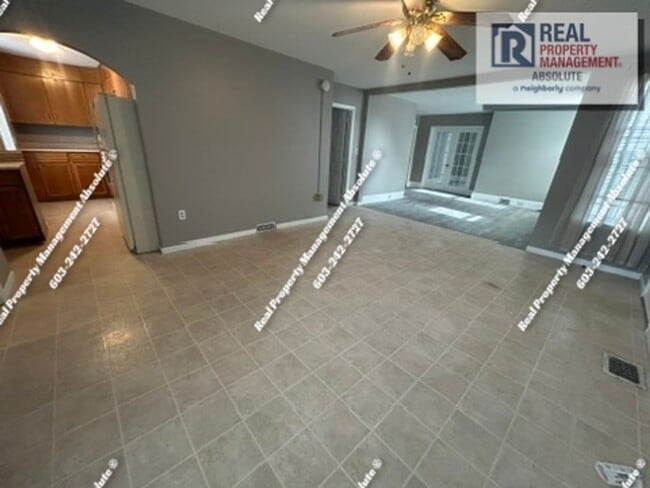 Building Photo - Large First-Floor 3BR Near Downtown Manchester