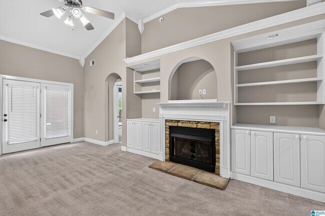 Building Photo - 5639 Colony Ln