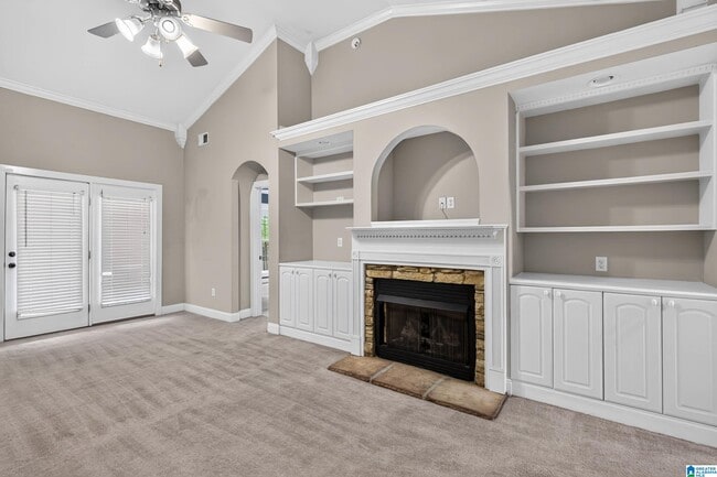 Building Photo - 5639 Colony Ln