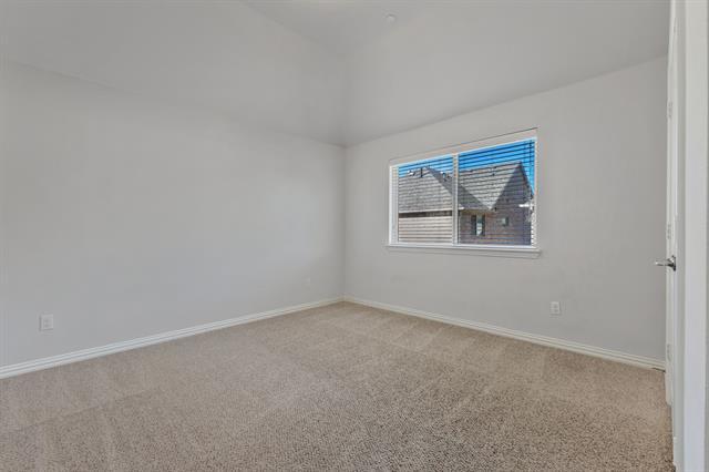 Building Photo - 516 Renaissance Ln