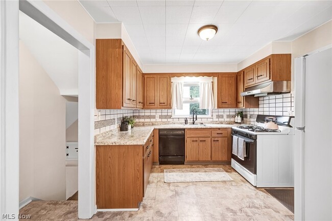 Building Photo - 4313 Neville Rd