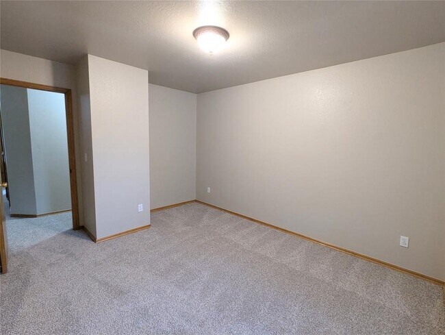Building Photo - 517 SW 156th St