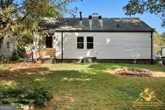 Building Photo - 1439 Westridge Rd SW