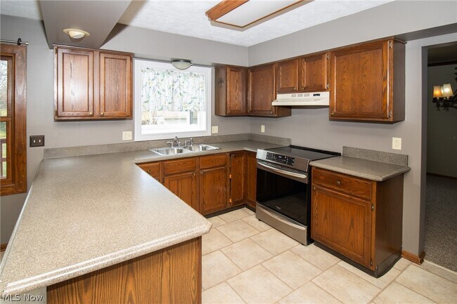 Building Photo - 18038 Heritage Trail