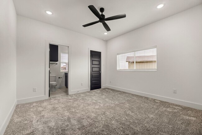 Building Photo - 3003 Alpha Wolf Ct