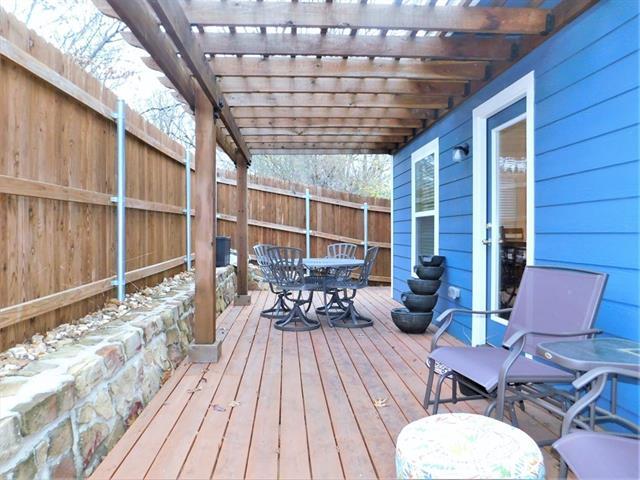 Building Photo - 2100 Paxton Way