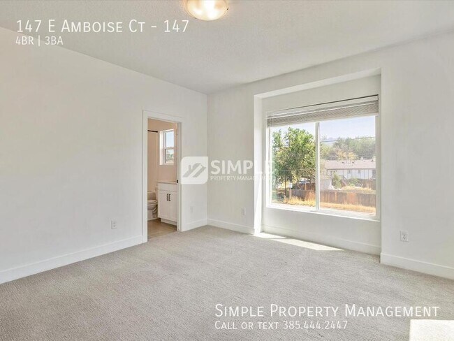 Building Photo - 147 E Amboise Ct