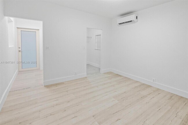 Building Photo - 18401 NW 42nd Ct